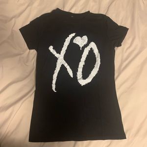 Black Tee. Weeknd's XO collection!